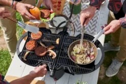 NomadiQ Draagbare Gasbarbecue - Zwart -Buitenwinkel 1266 1900 c2vydmljzt1pbwfnzxmmc3jjpwh0dhbzjtnbjtjgjtjgd3d3lm5vbwfkaxfiyneuy29tjtjgd3aty29udgvudcuyrnvwbg9hzhmlmkyymdiwjtjgmtalmkzub21hzglxlw1lzxitzgfulwvlbi1iyneuanbnjmn