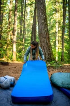 Therm-A-Rest MondoKing 3D 11.0 XW XL Zelfopblazende Slaapmat -Buitenwinkel 1900 1267 2020 thermarest oregon 3sisters geiser 0623 1