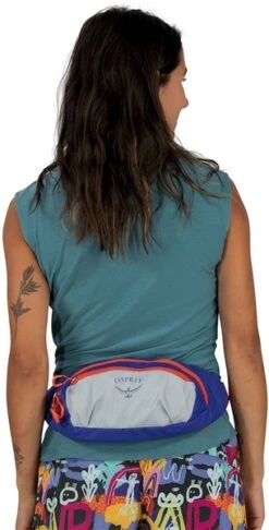 Osprey Daylite Heuptas - Blauw/Oranje -Buitenwinkel 1900 1900 0007 daylitewaist s23 onbody5 silverliningblueberry 10005144