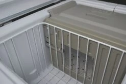 Engel MD60F-C Dual-zone Compressor Koelbox - 57 Liter -Buitenwinkel 1900 2849 md60fc umluftventilator detail