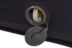 Bo-Camp Dorset Golden Zelfopblazende Slaapmat 18 Bo-Camp Dorset Golden Zelfopblazende Slaapmat -Buitenwinkel 800 1200 3400170 09