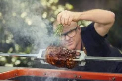 Everdure Fusion Houtskool Barbecue -Buitenwinkel 800 1200 brand shoot heston blumenthal 6
