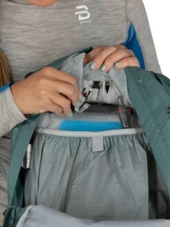 Osprey Stratos Wandelrugzak - 24 Liter - Blauw -Buitenwinkel osprey stratossirrus features 7 1